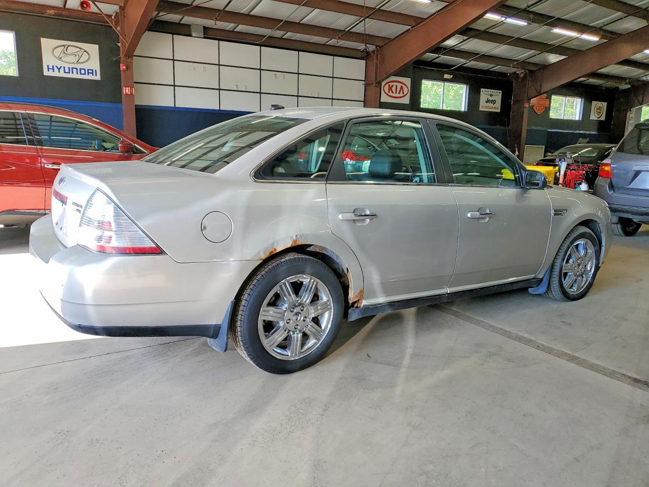 2008 FORD TAURUS