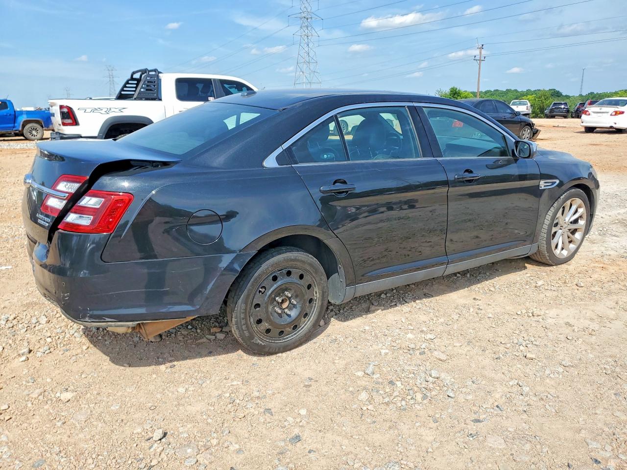 2015 FORD TAURUS