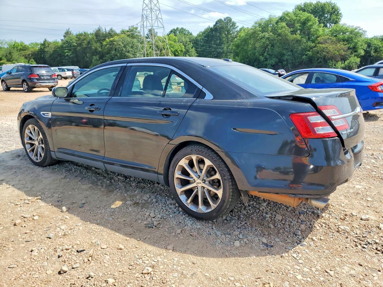 2015 FORD TAURUS