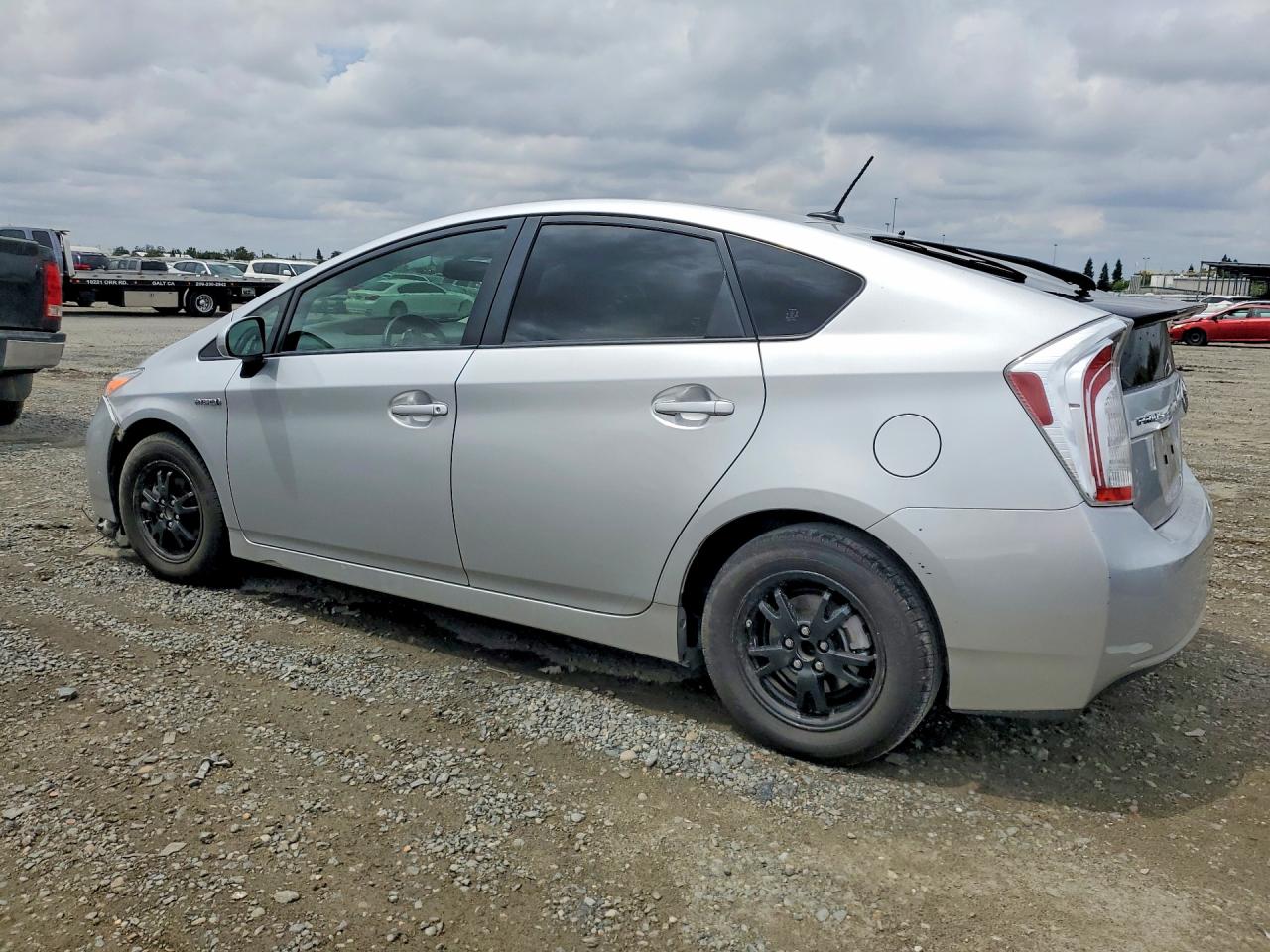 2015 TOYOTA PRIUS