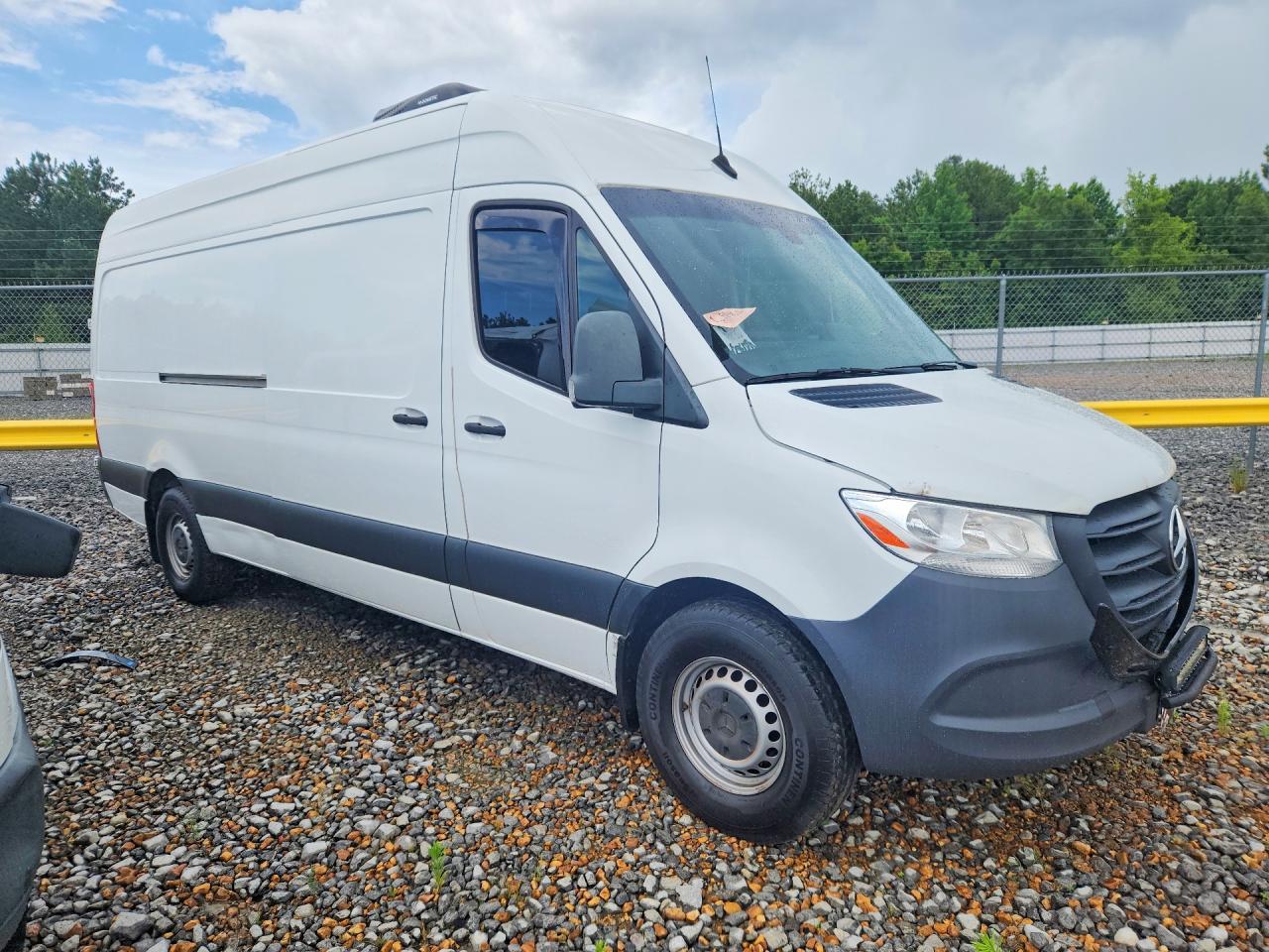 2021 MERCEDES BENZ SPRINTER