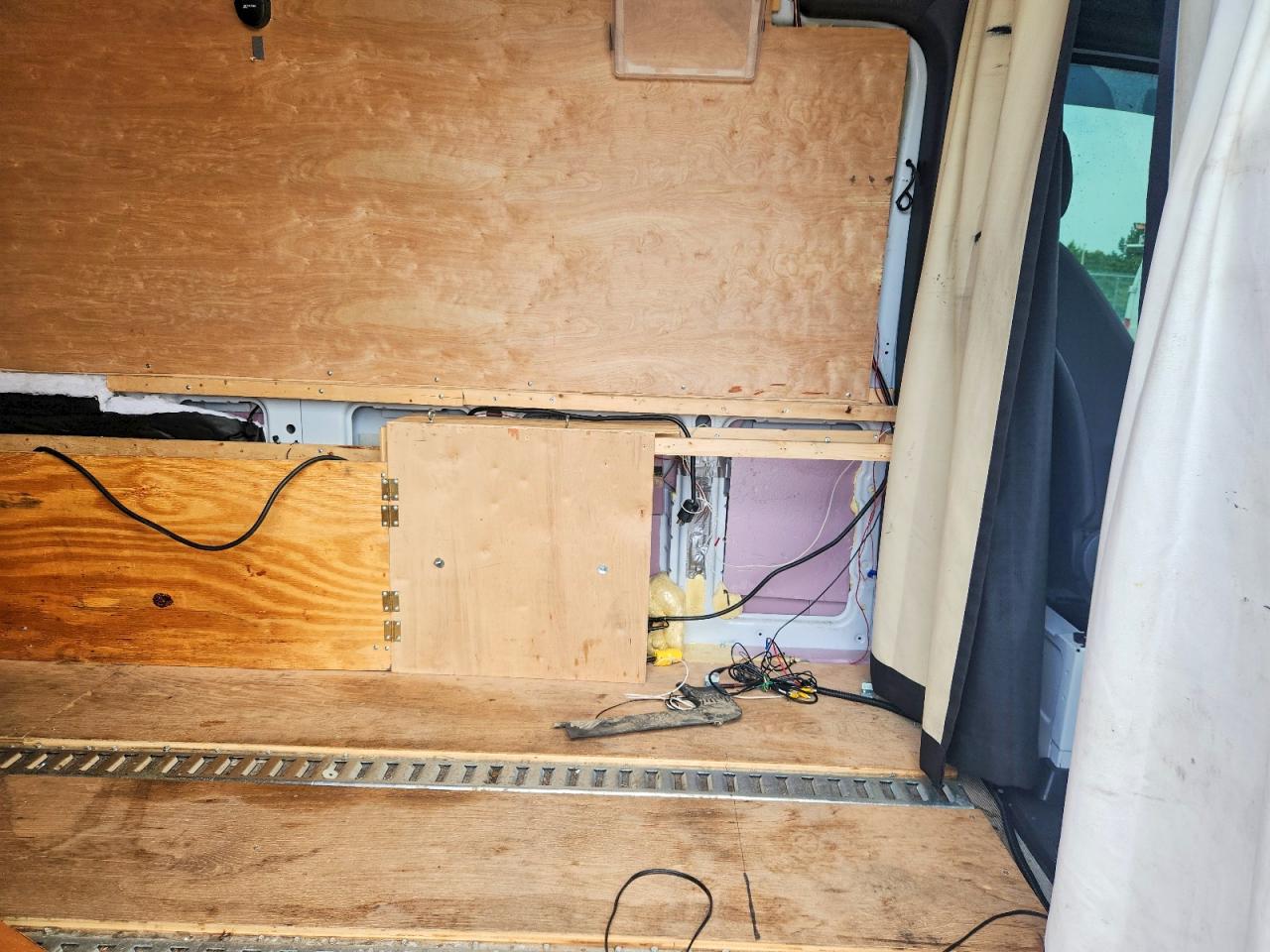 2021 MERCEDES BENZ SPRINTER