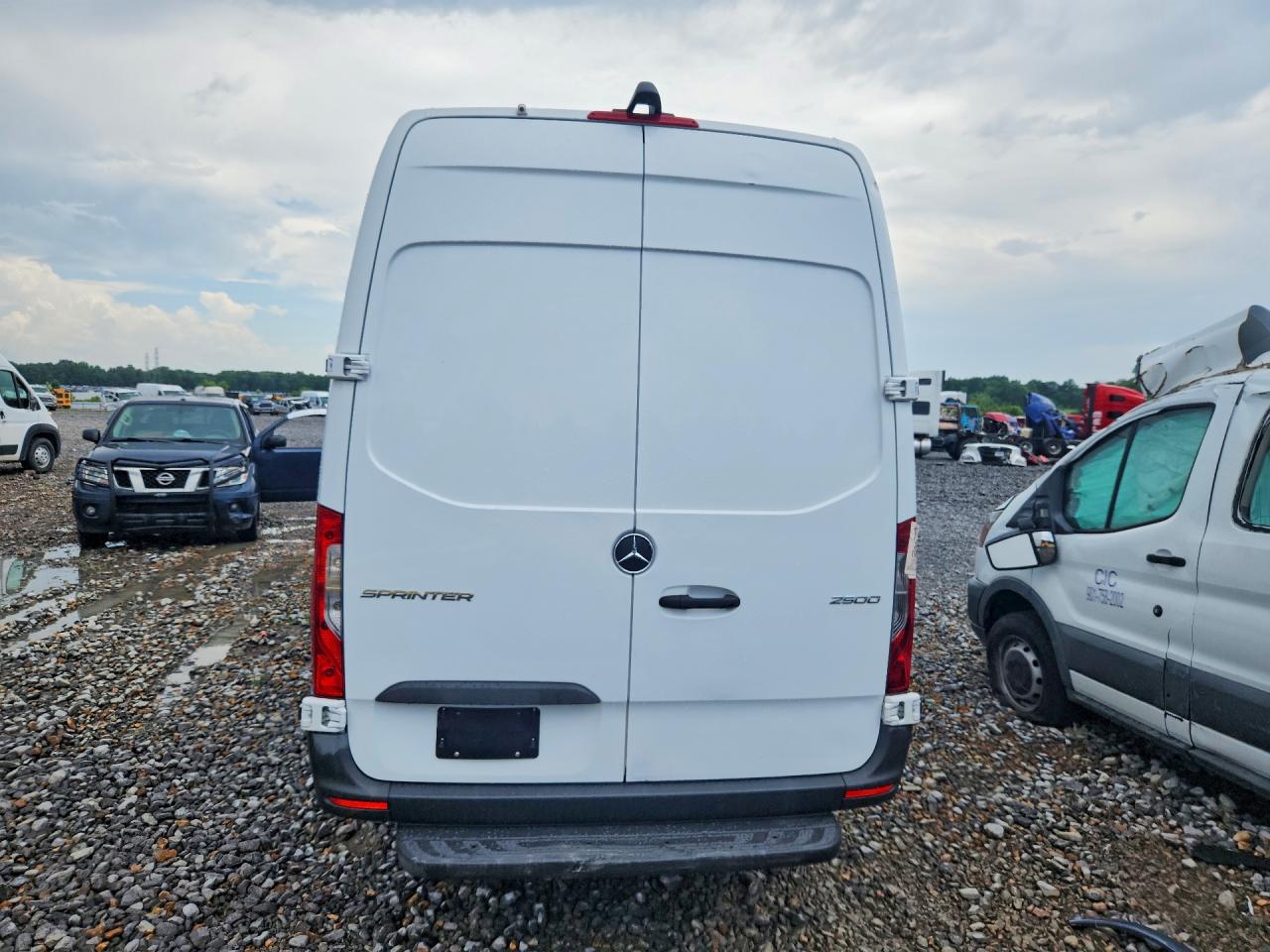 2021 MERCEDES BENZ SPRINTER