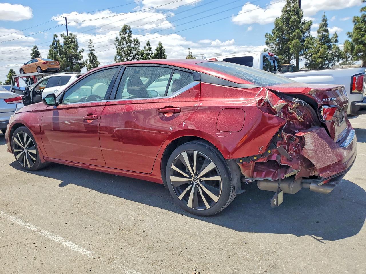 2022 NISSAN ALTIMA