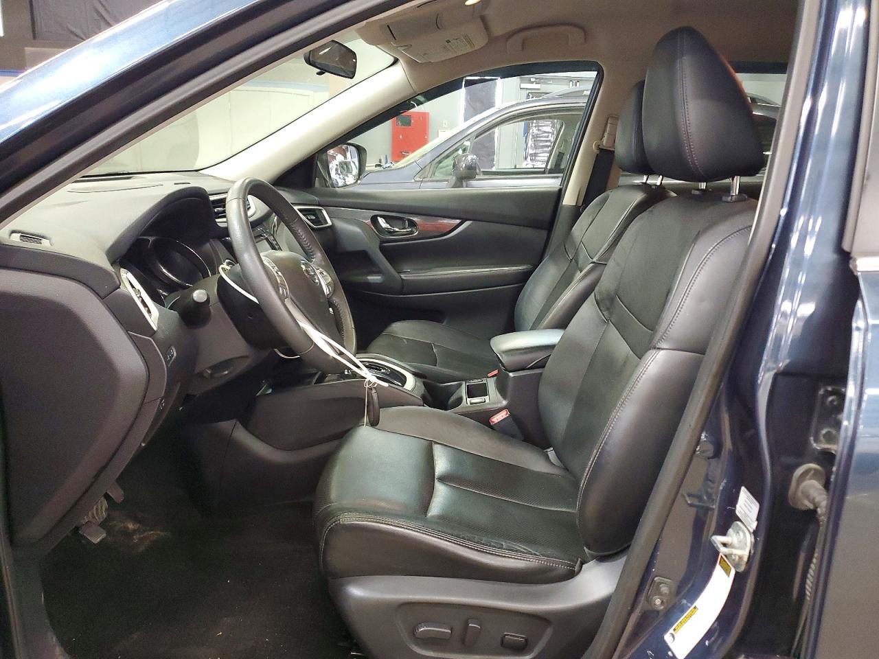 2014 NISSAN ROGUE