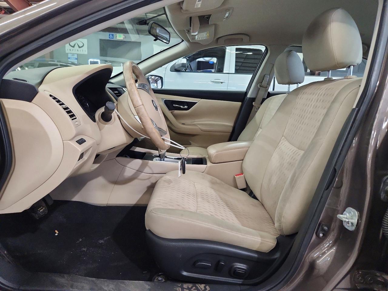 2016 NISSAN ALTIMA