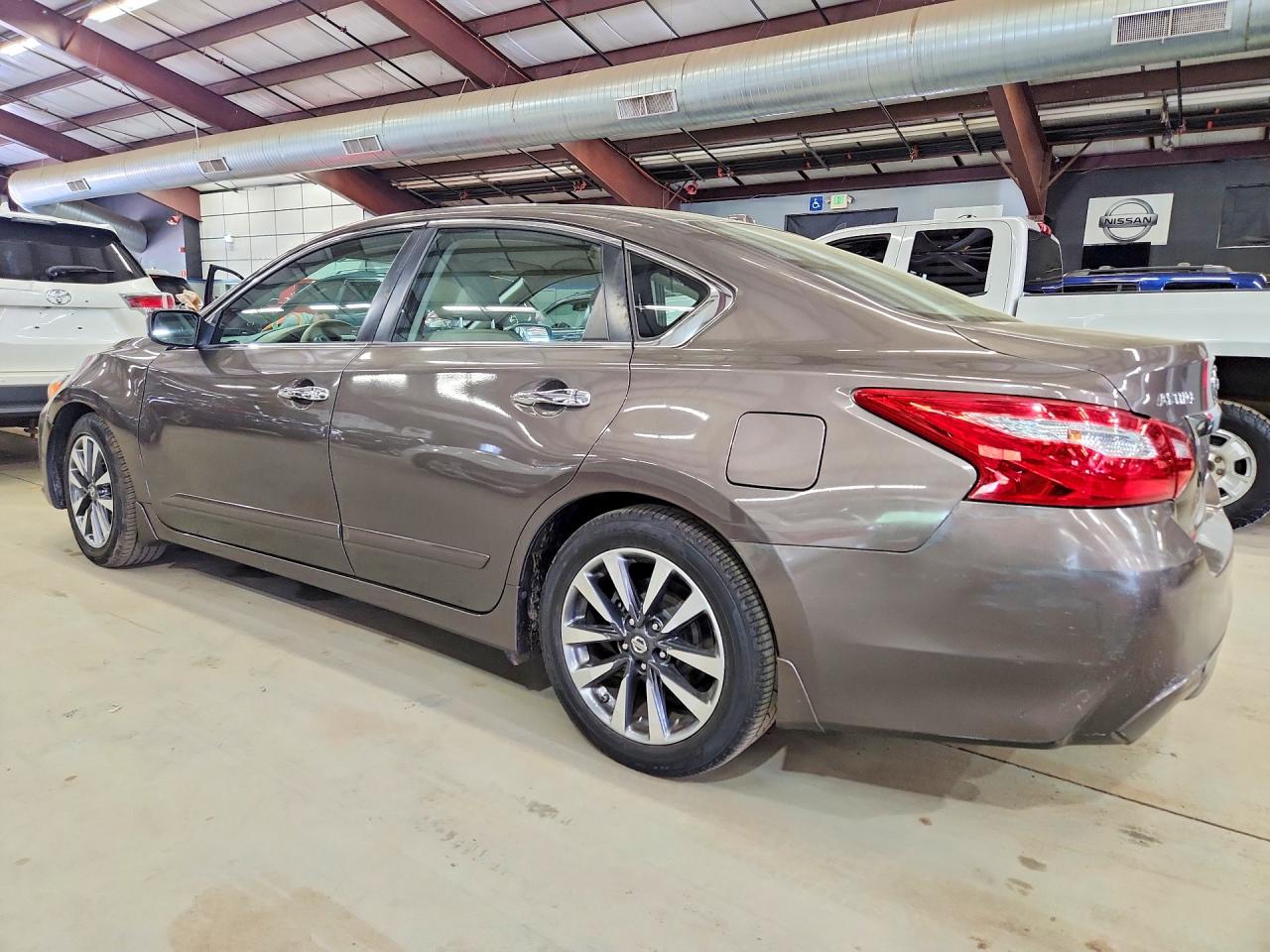 2016 NISSAN ALTIMA
