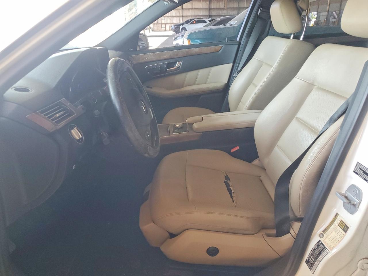 2010 MERCEDES-BENZ E-CLASS
