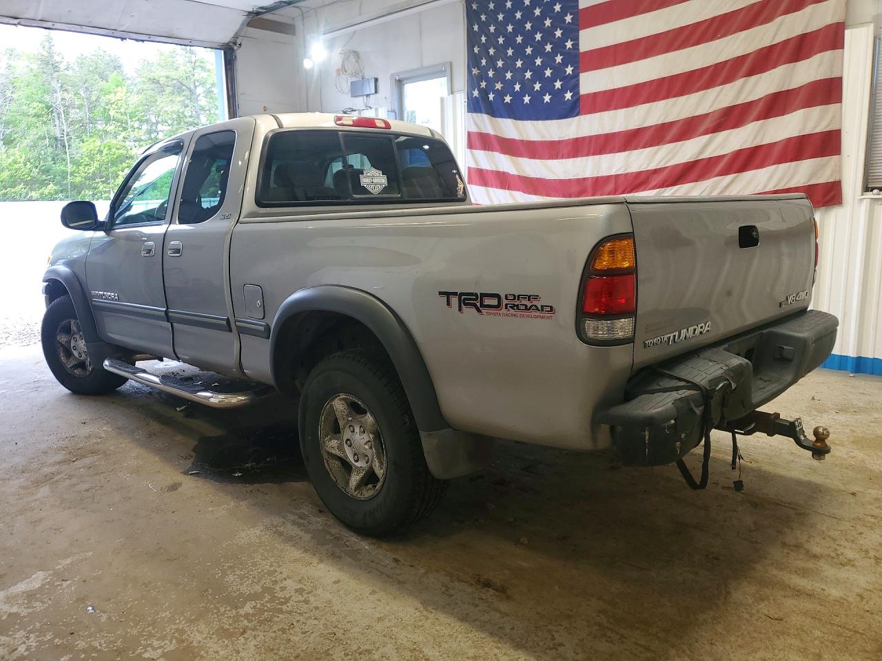 2002 TOYOTA TUNDRA