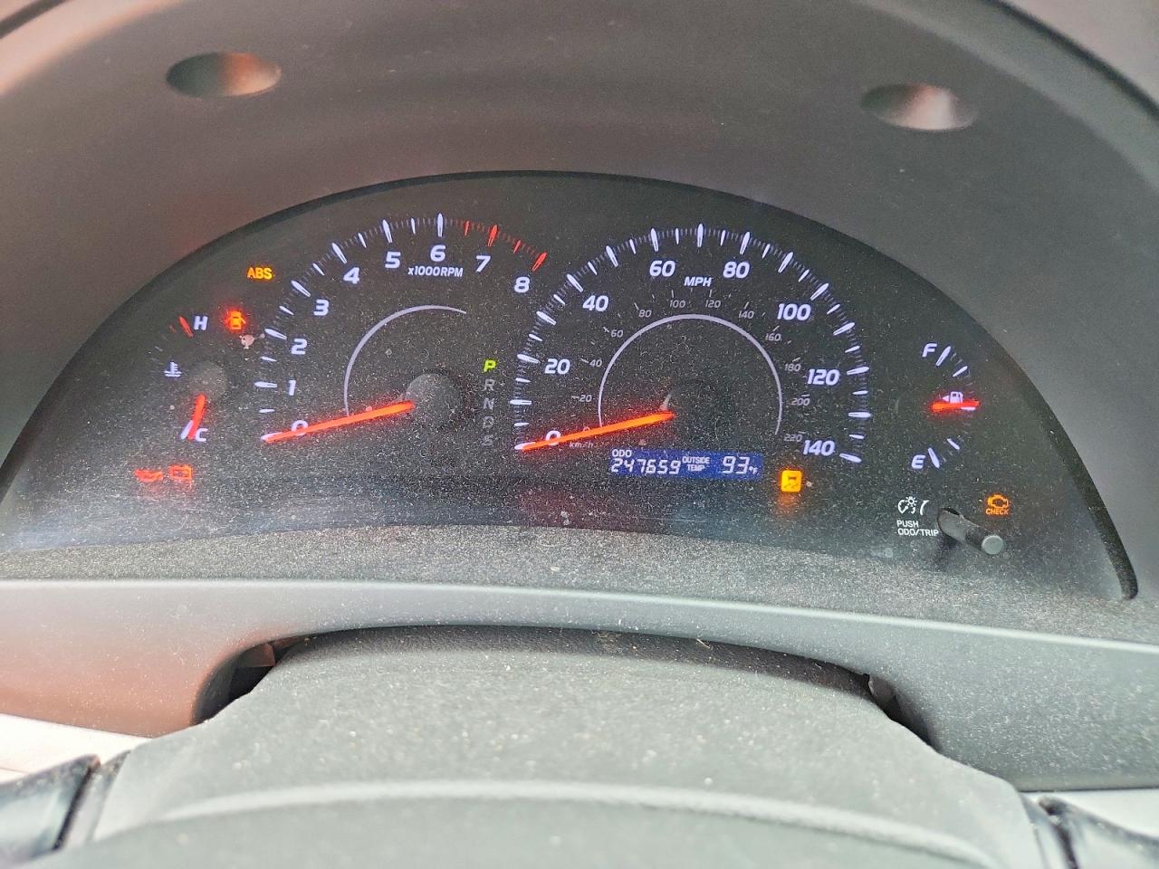 2010 TOYOTA CAMRY