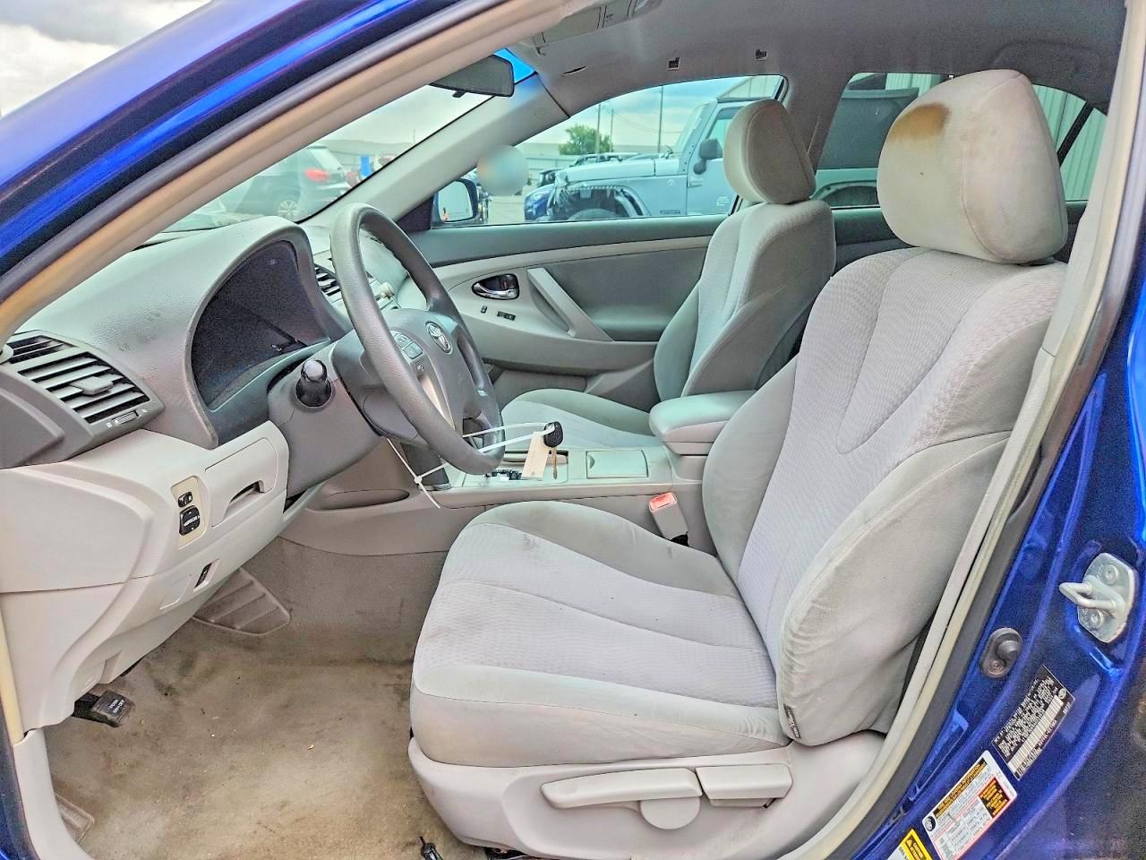 2010 TOYOTA CAMRY