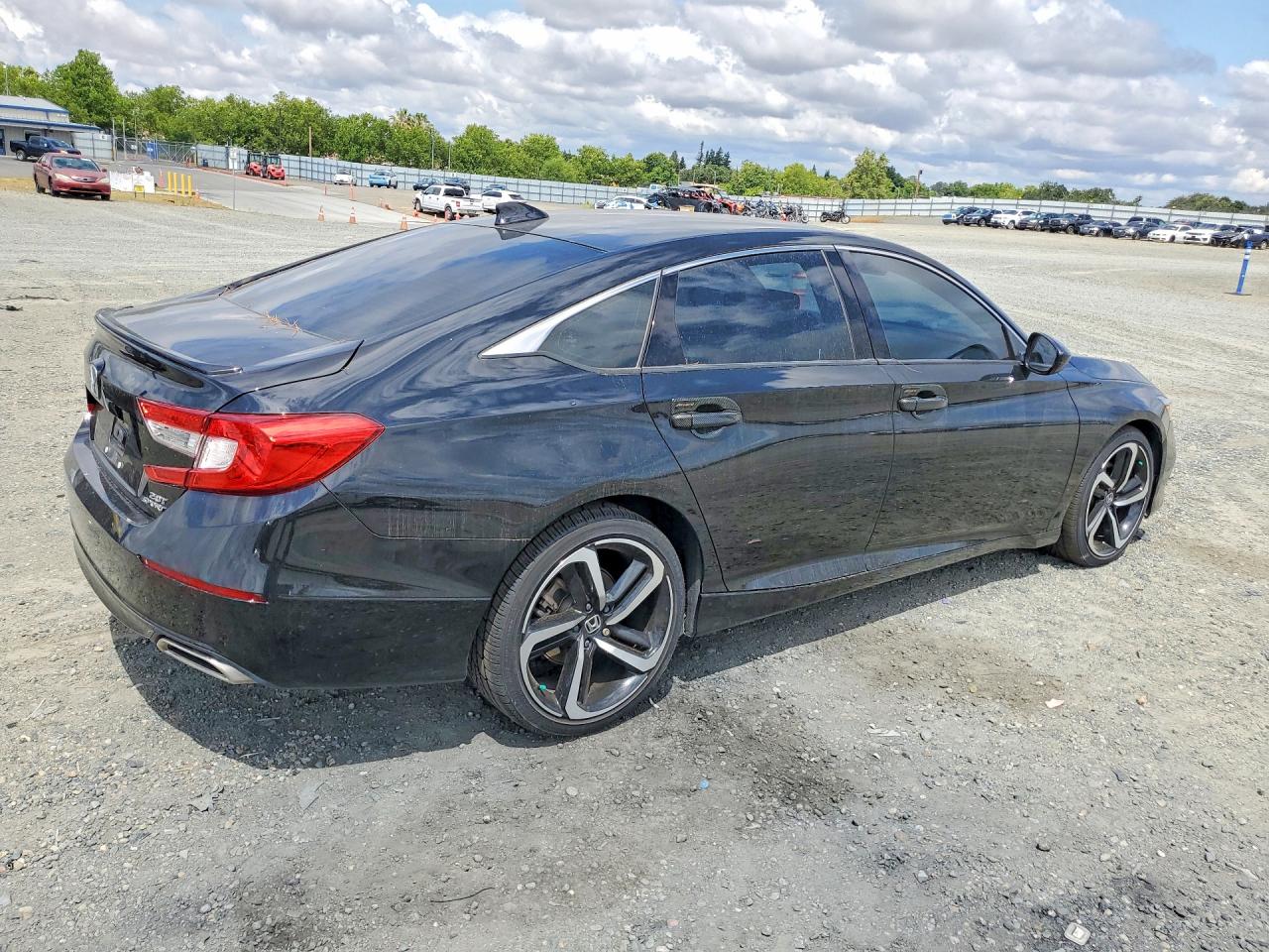 2021 HONDA ACCORD