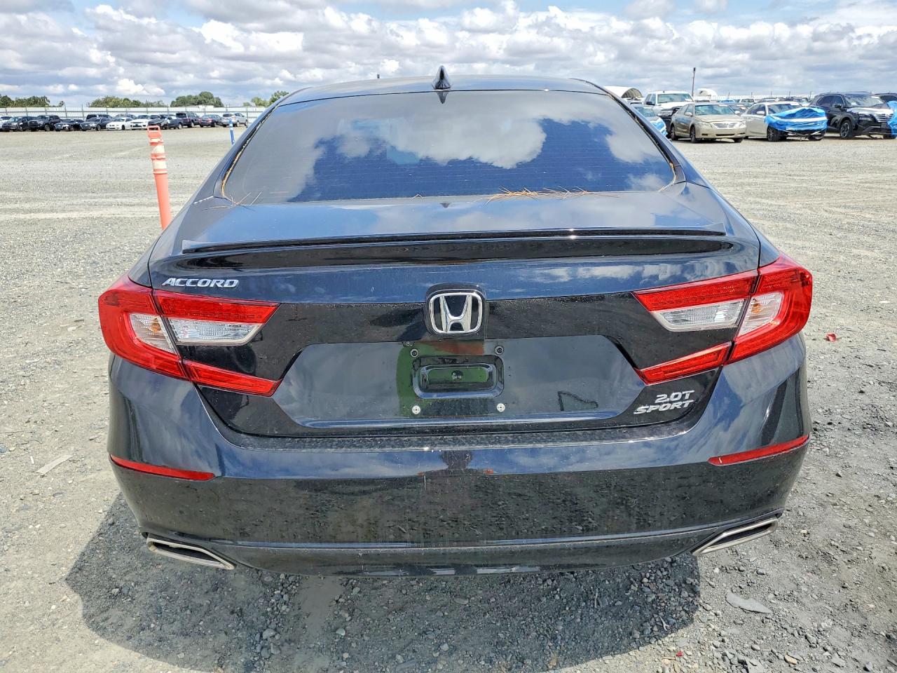 2021 HONDA ACCORD