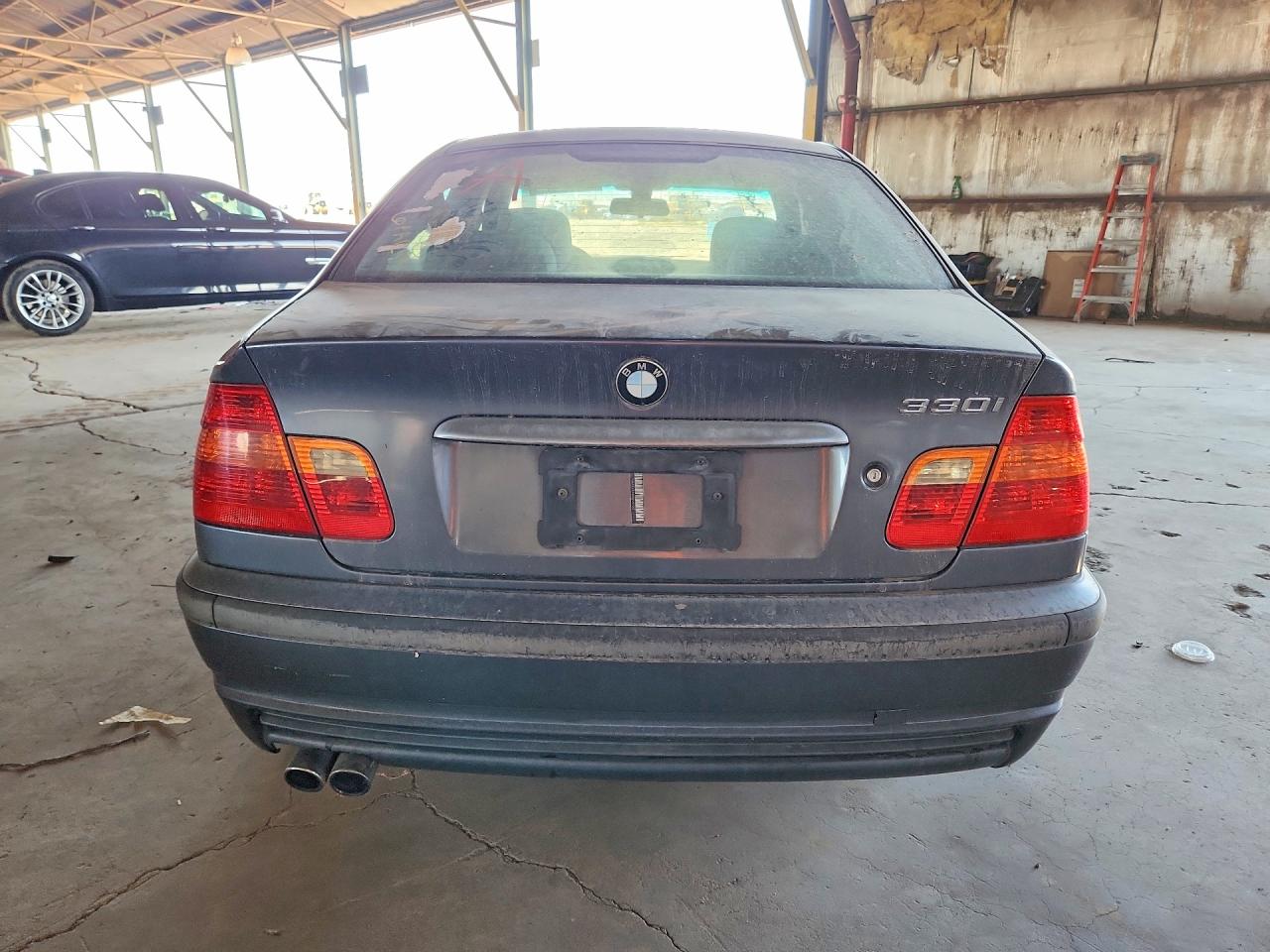 2002 BMW 3 SERIES