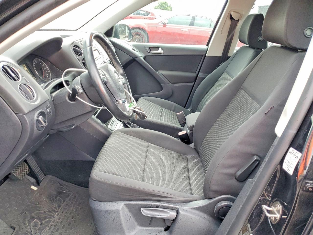 2013 VOLKSWAGEN TIGUAN