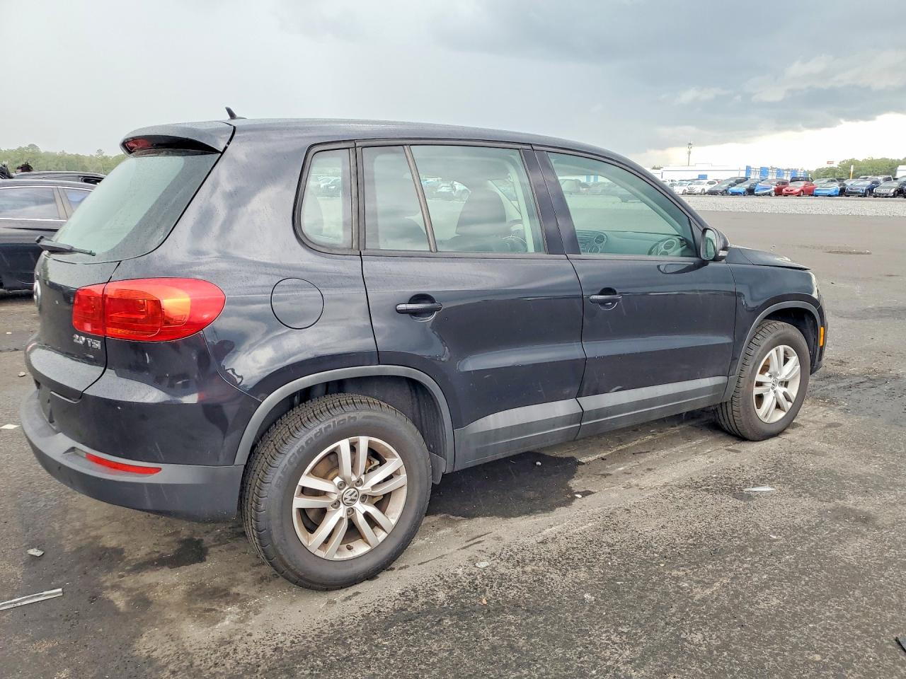 2013 VOLKSWAGEN TIGUAN