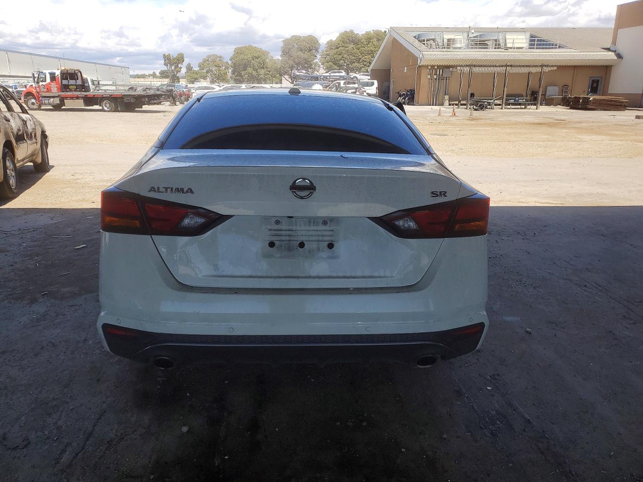 2021 NISSAN ALTIMA