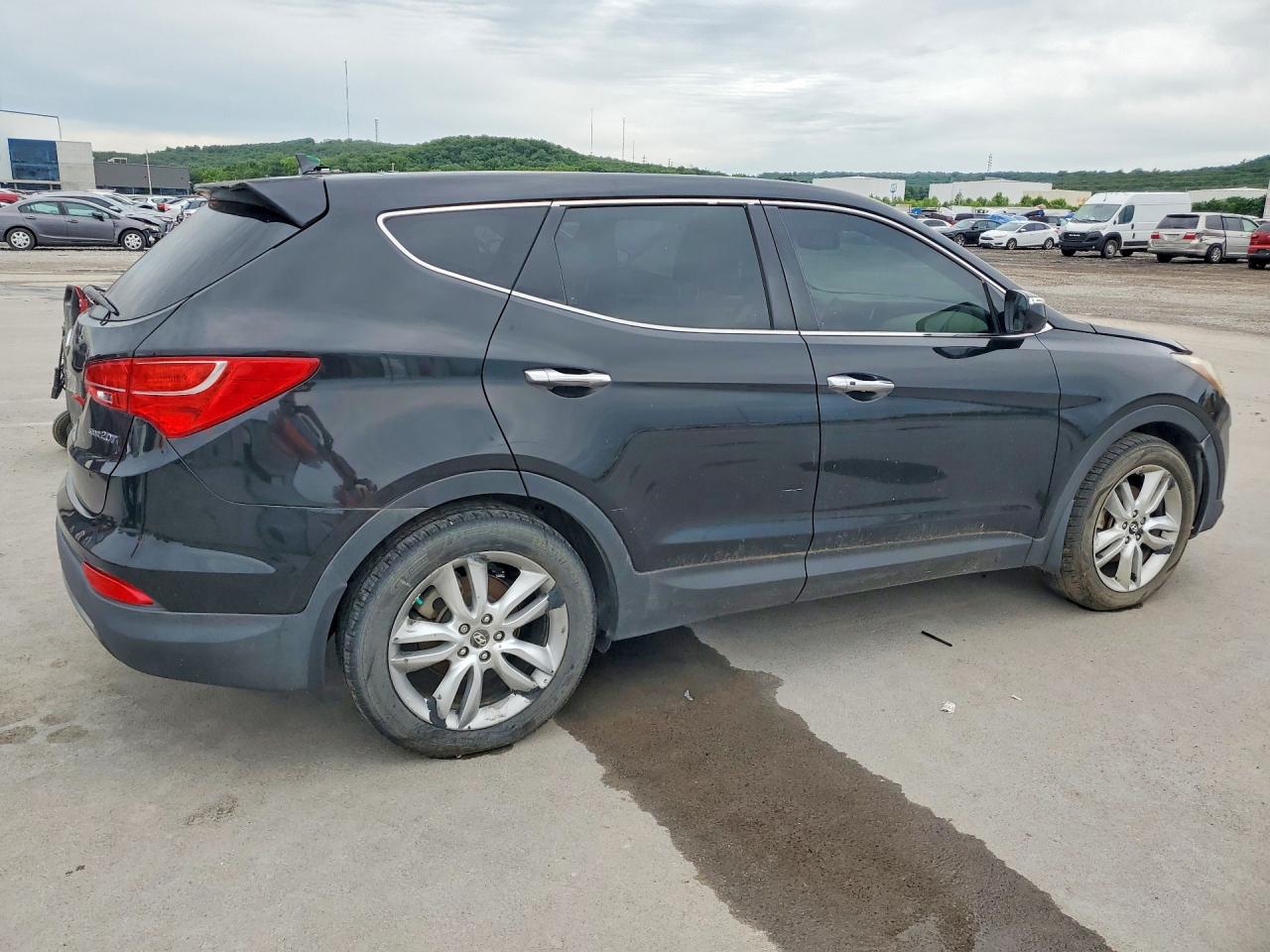 2013 HYUNDAI SANTA FE