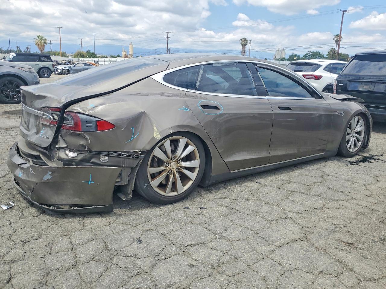 2016 TESLA MODEL S