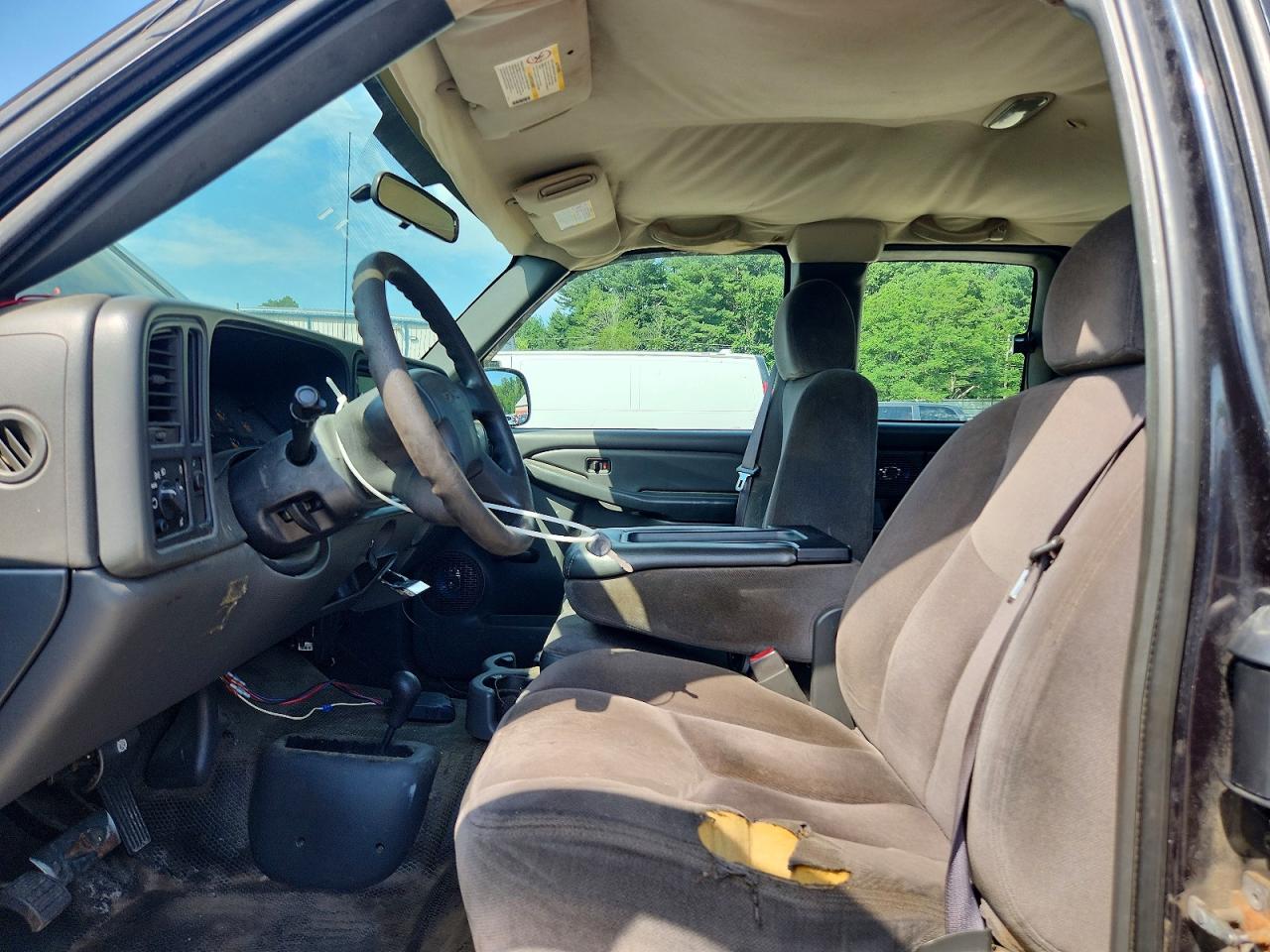 2005 GMC SIERRA