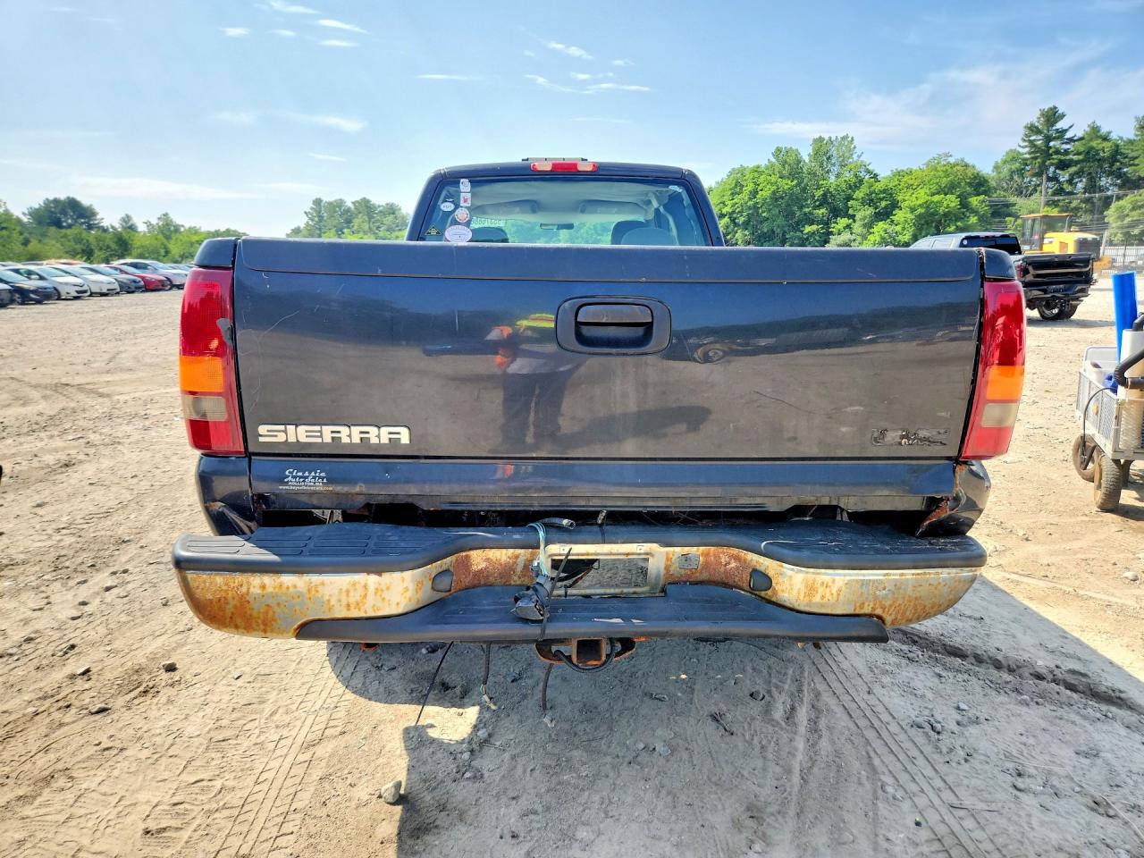 2005 GMC SIERRA