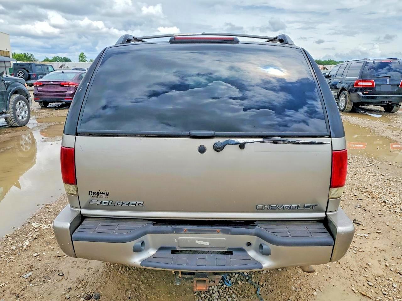 2001 CHEVROLET BLAZER
