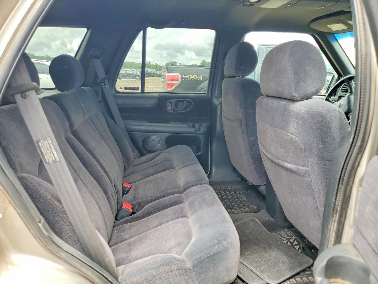 2001 CHEVROLET BLAZER
