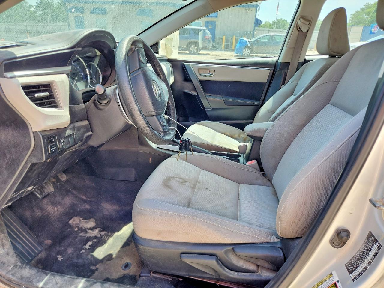 2016 TOYOTA COROLLA