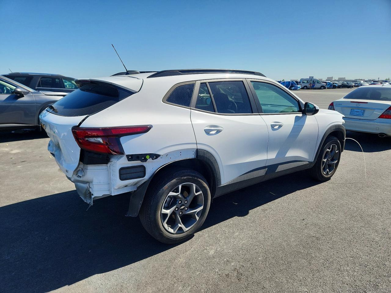 2025 CHEVROLET TRAX