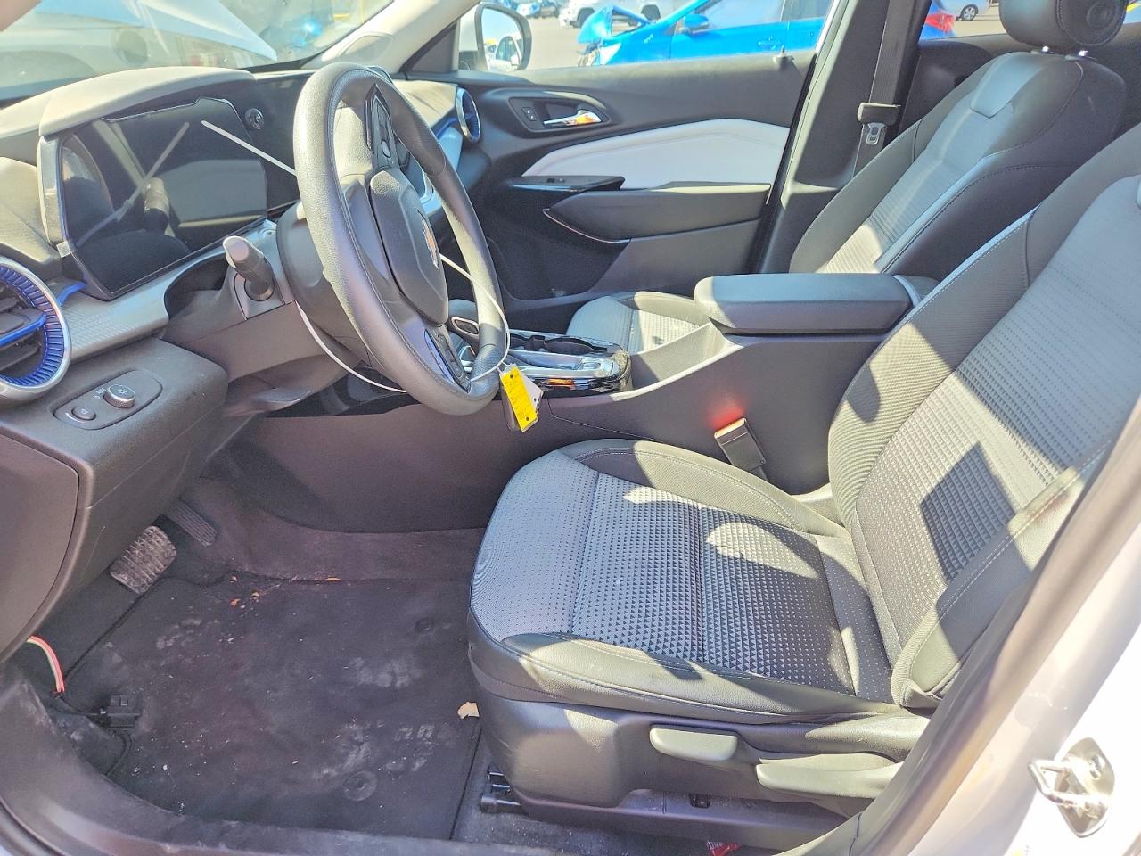 2025 CHEVROLET TRAX