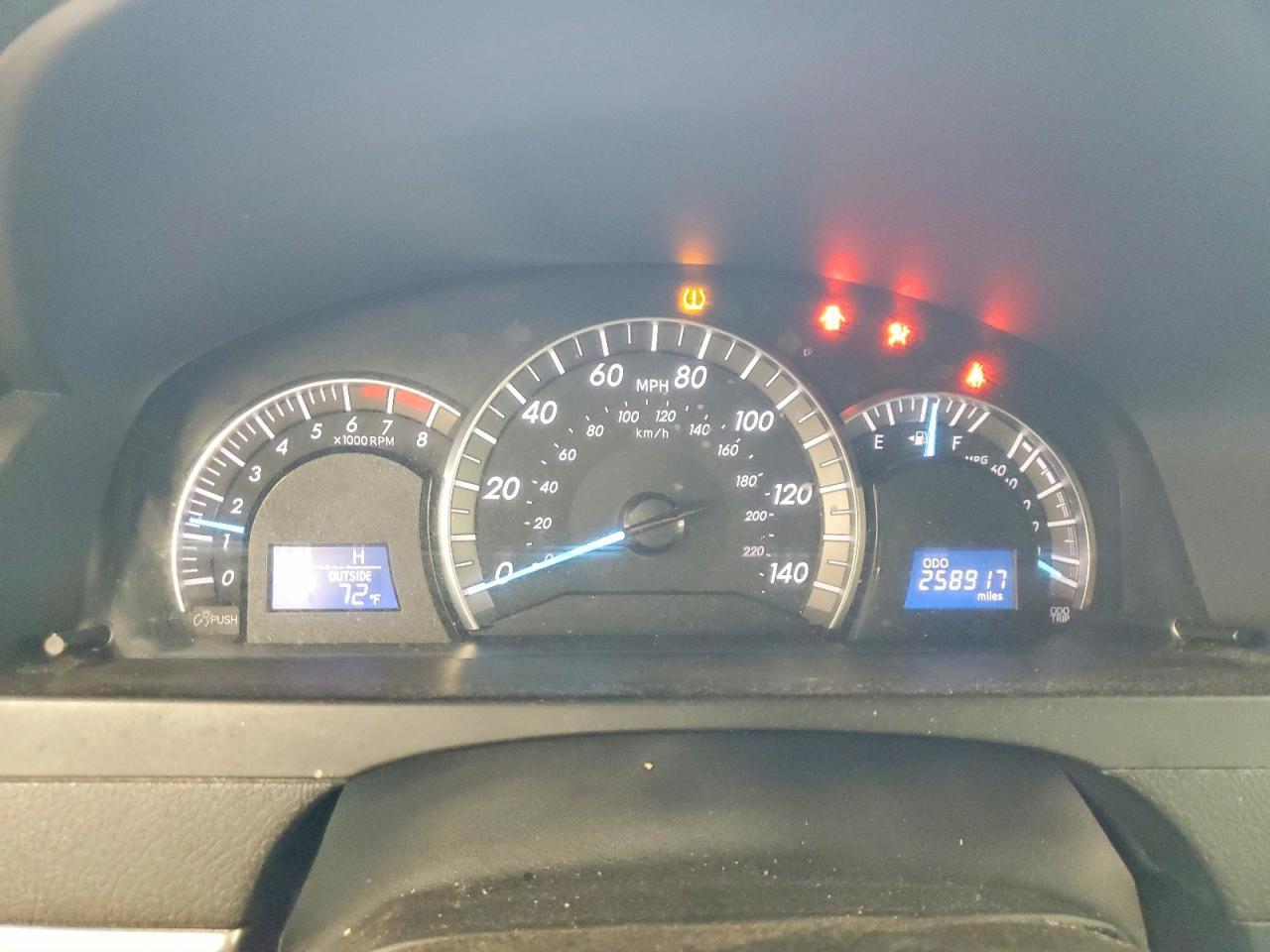 2013 TOYOTA CAMRY