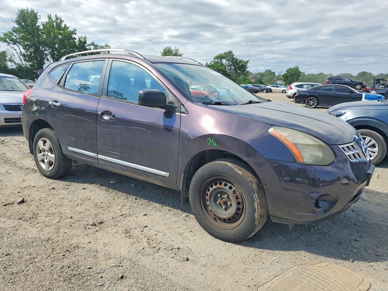 2014 NISSAN ROGUE