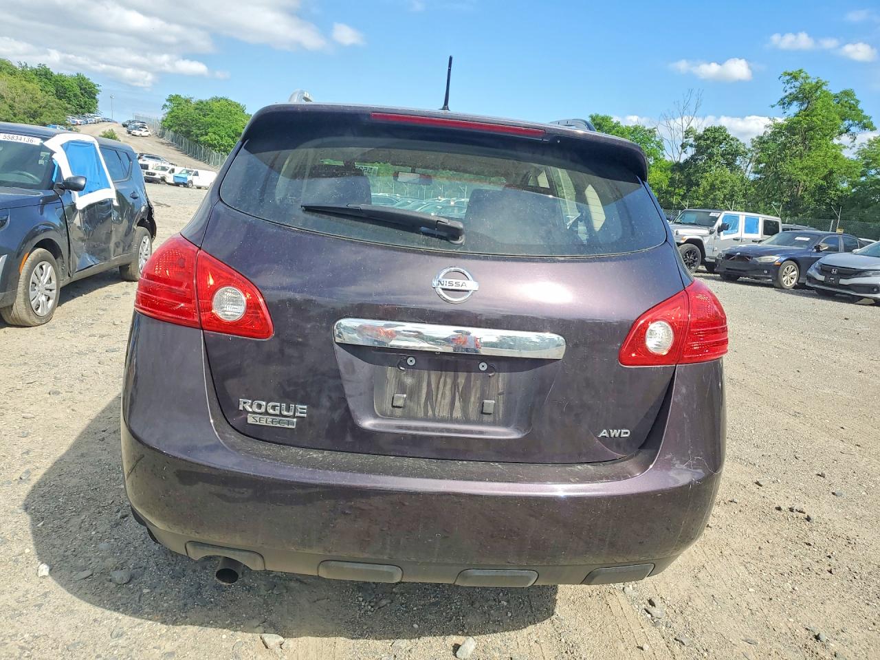 2014 NISSAN ROGUE