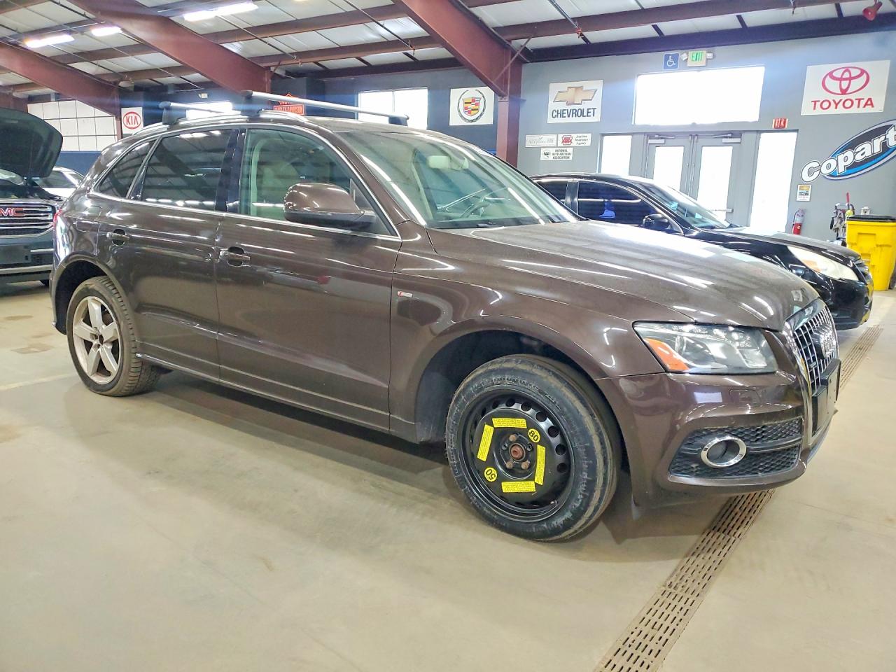 2011 AUDI Q5