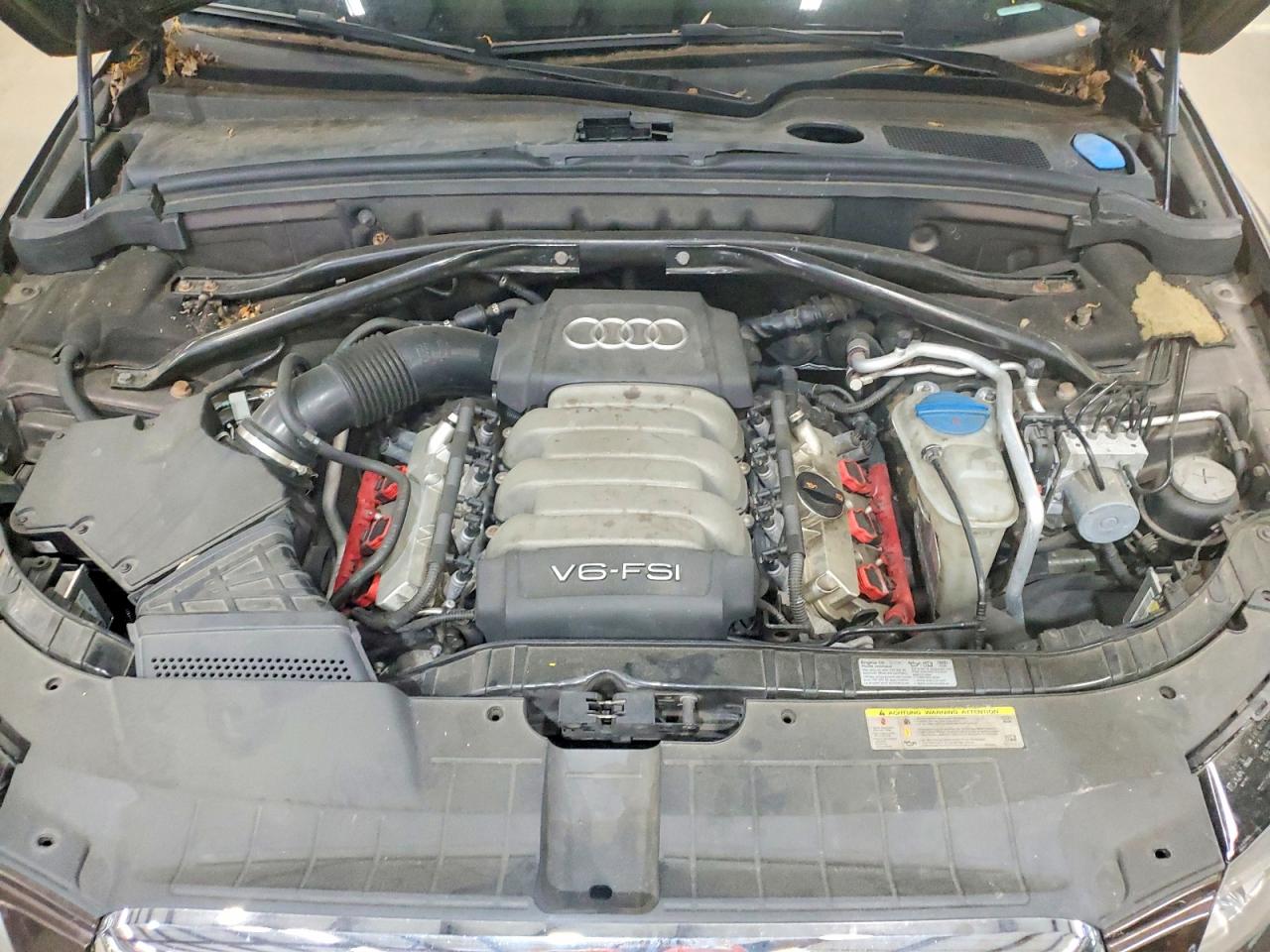 2011 AUDI Q5