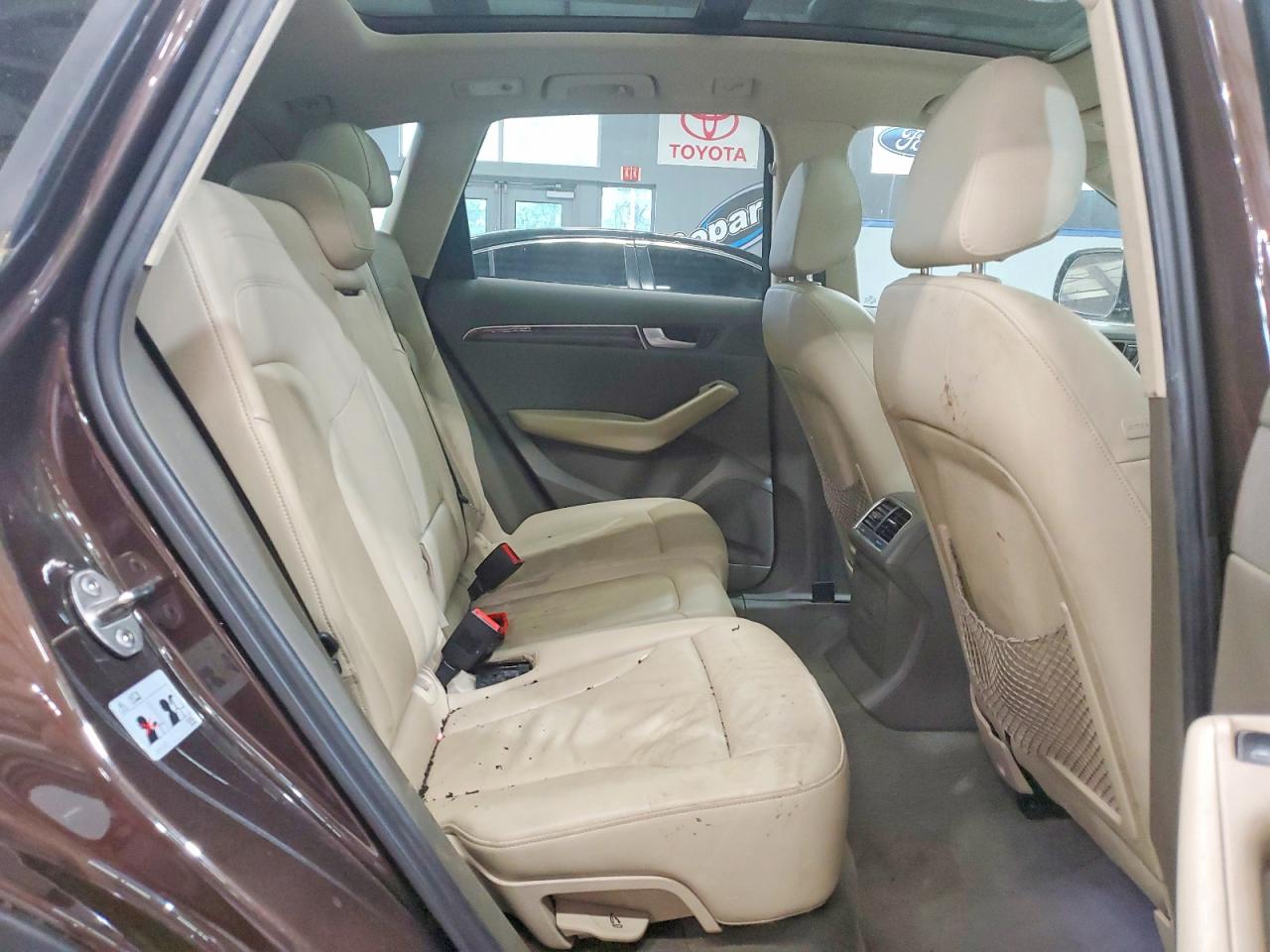 2011 AUDI Q5