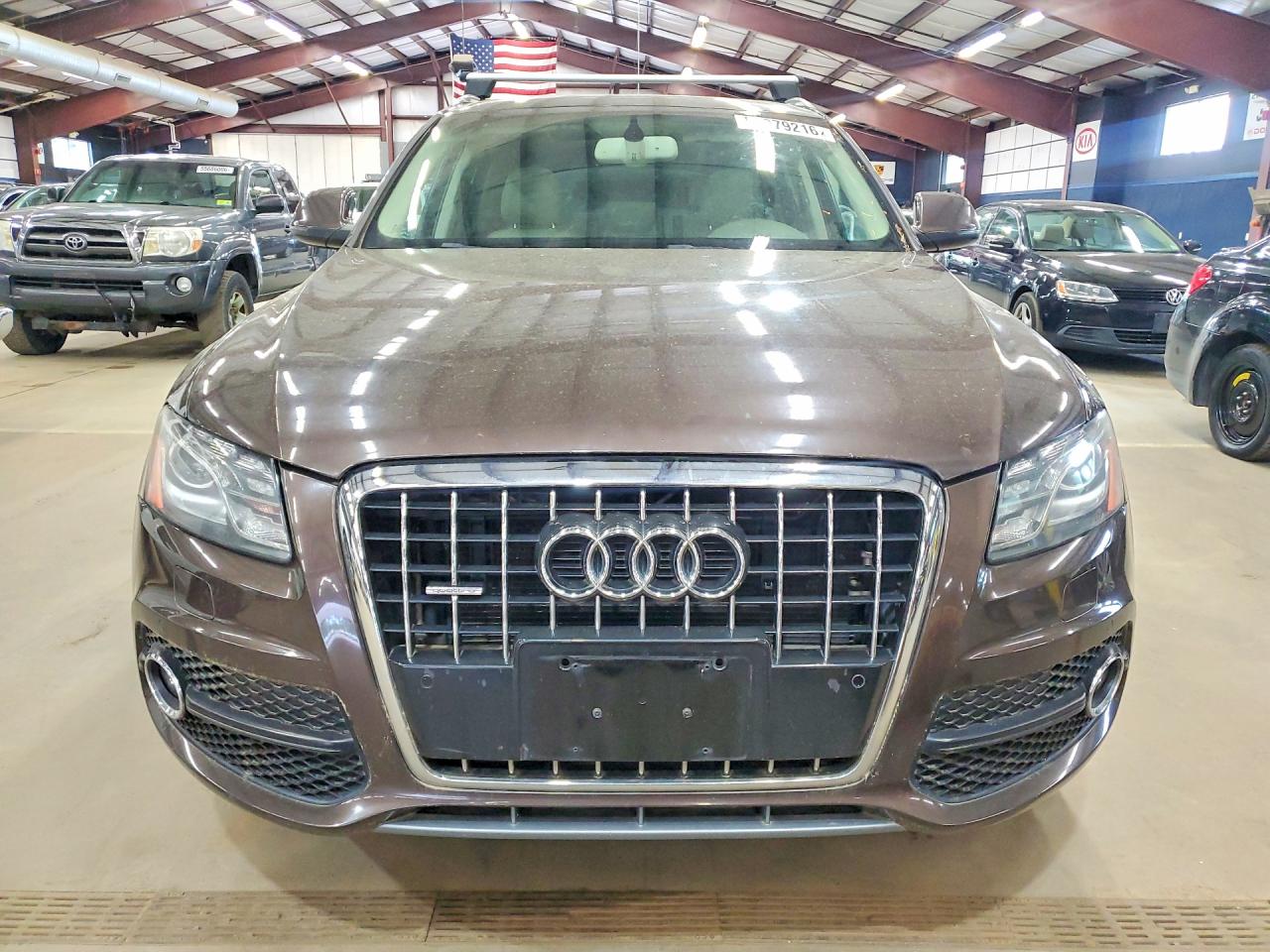 2011 AUDI Q5