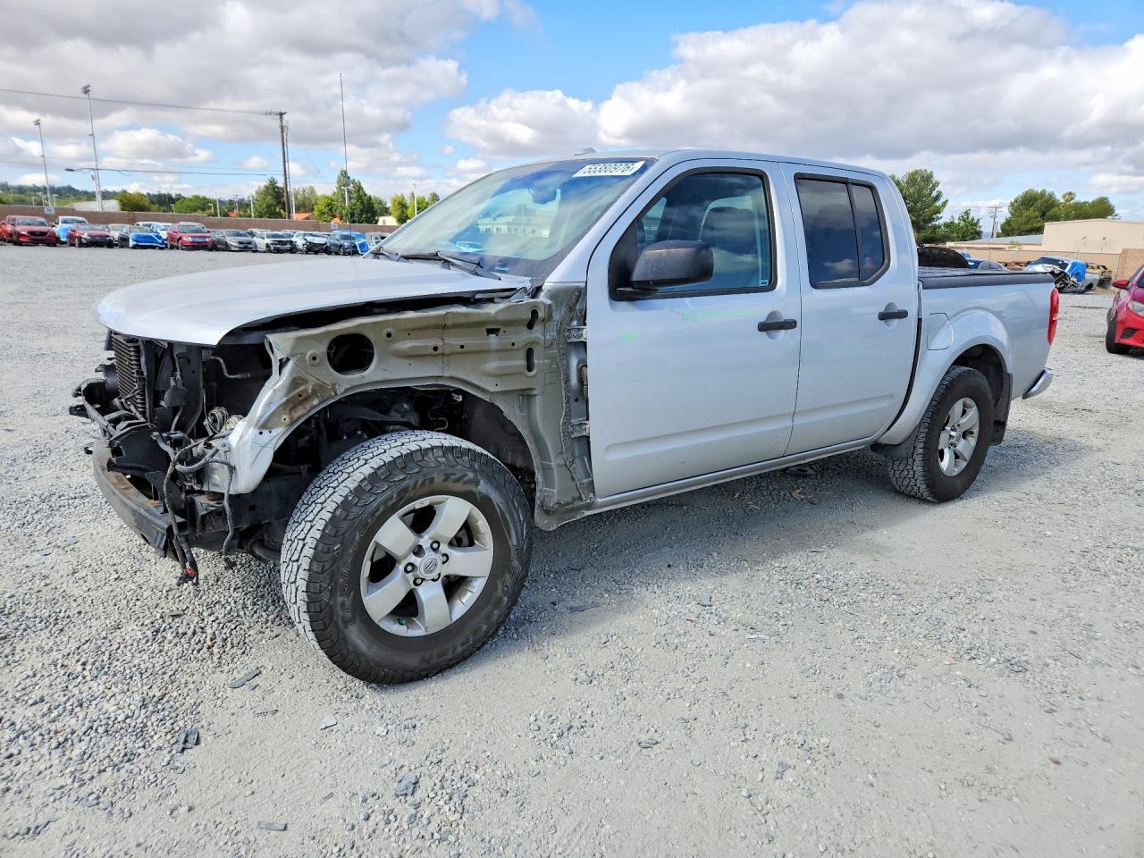 2013 NISSAN FRONTIER