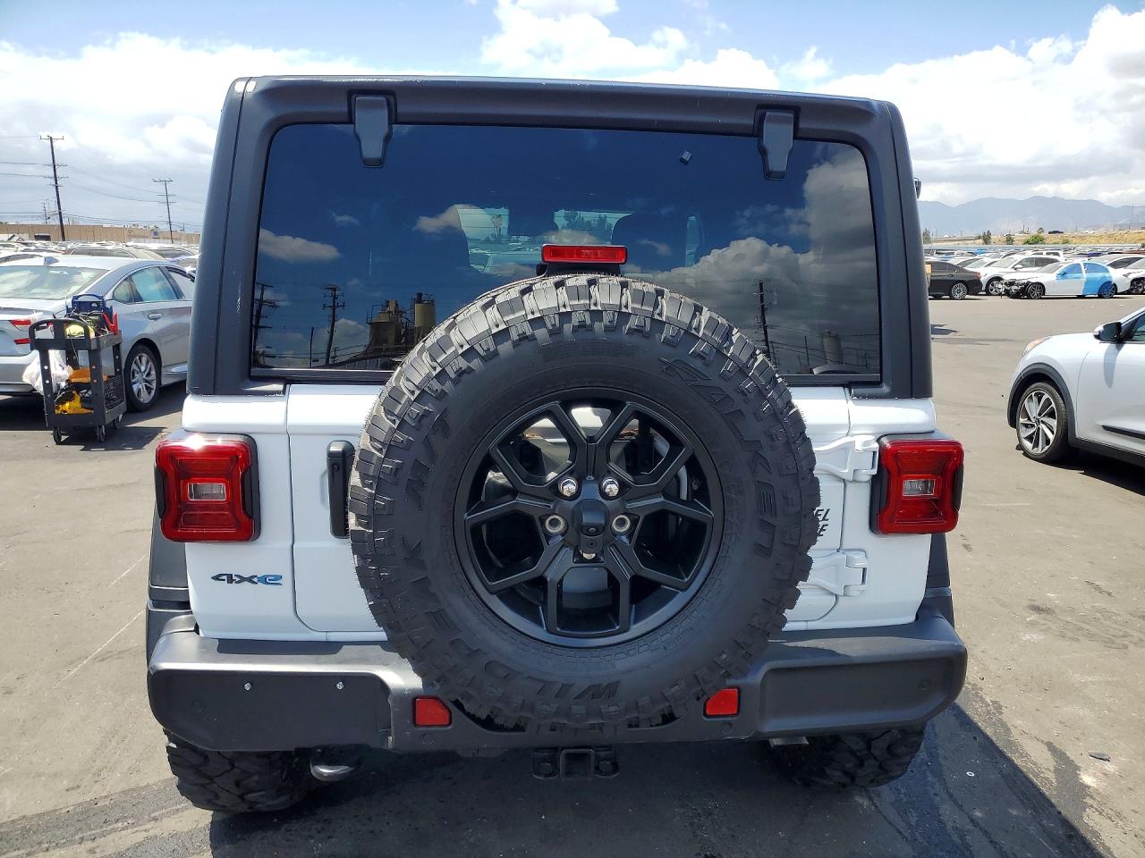 2025 JEEP WRANGLER