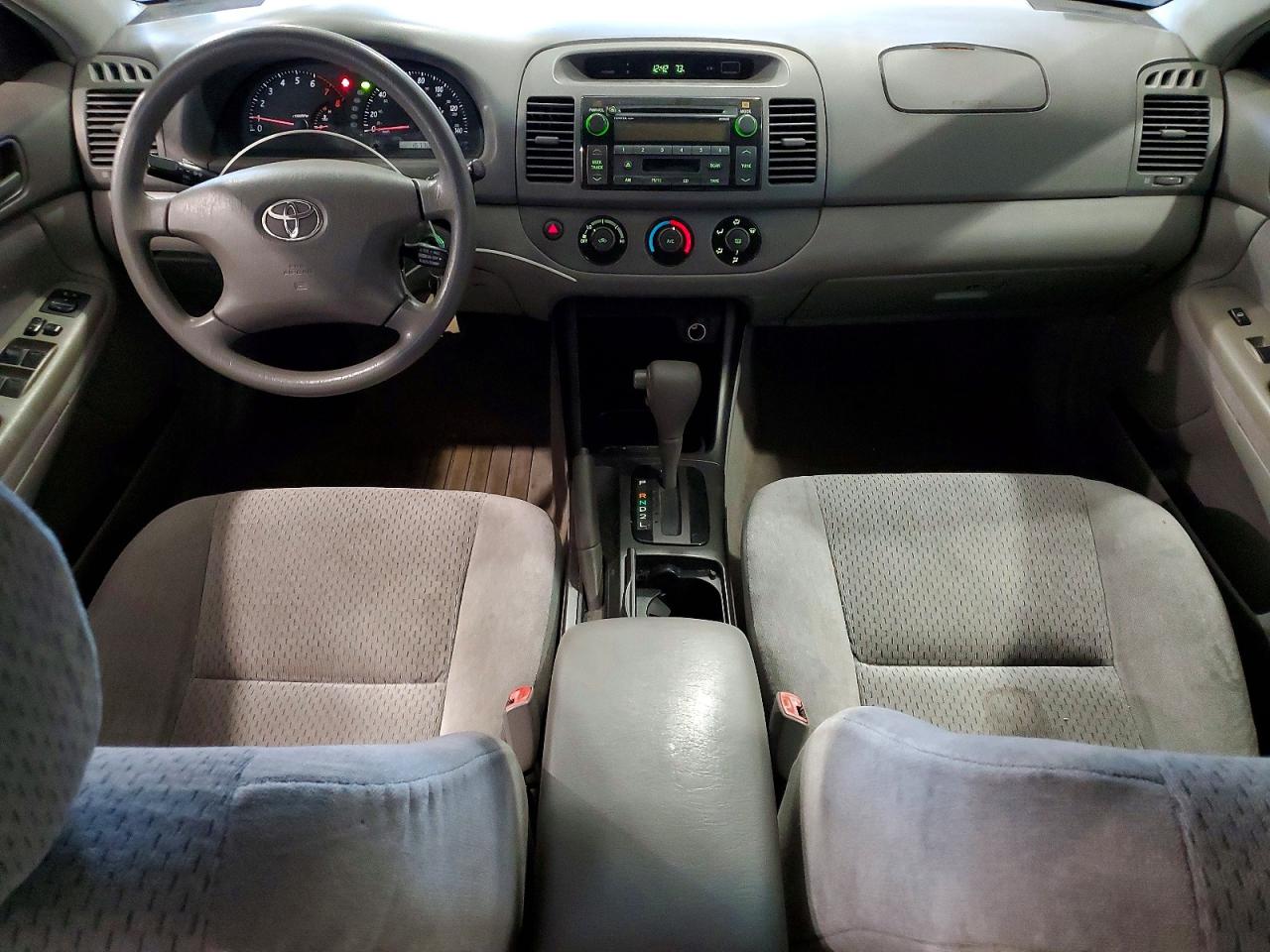 2004 TOYT CAMRY