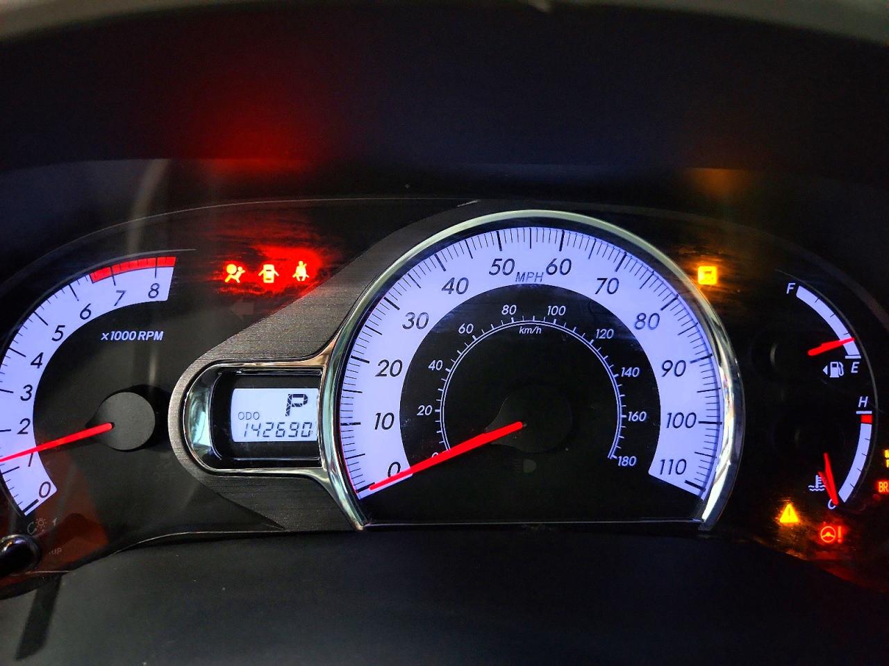 2011 TOYOTA SIENNA