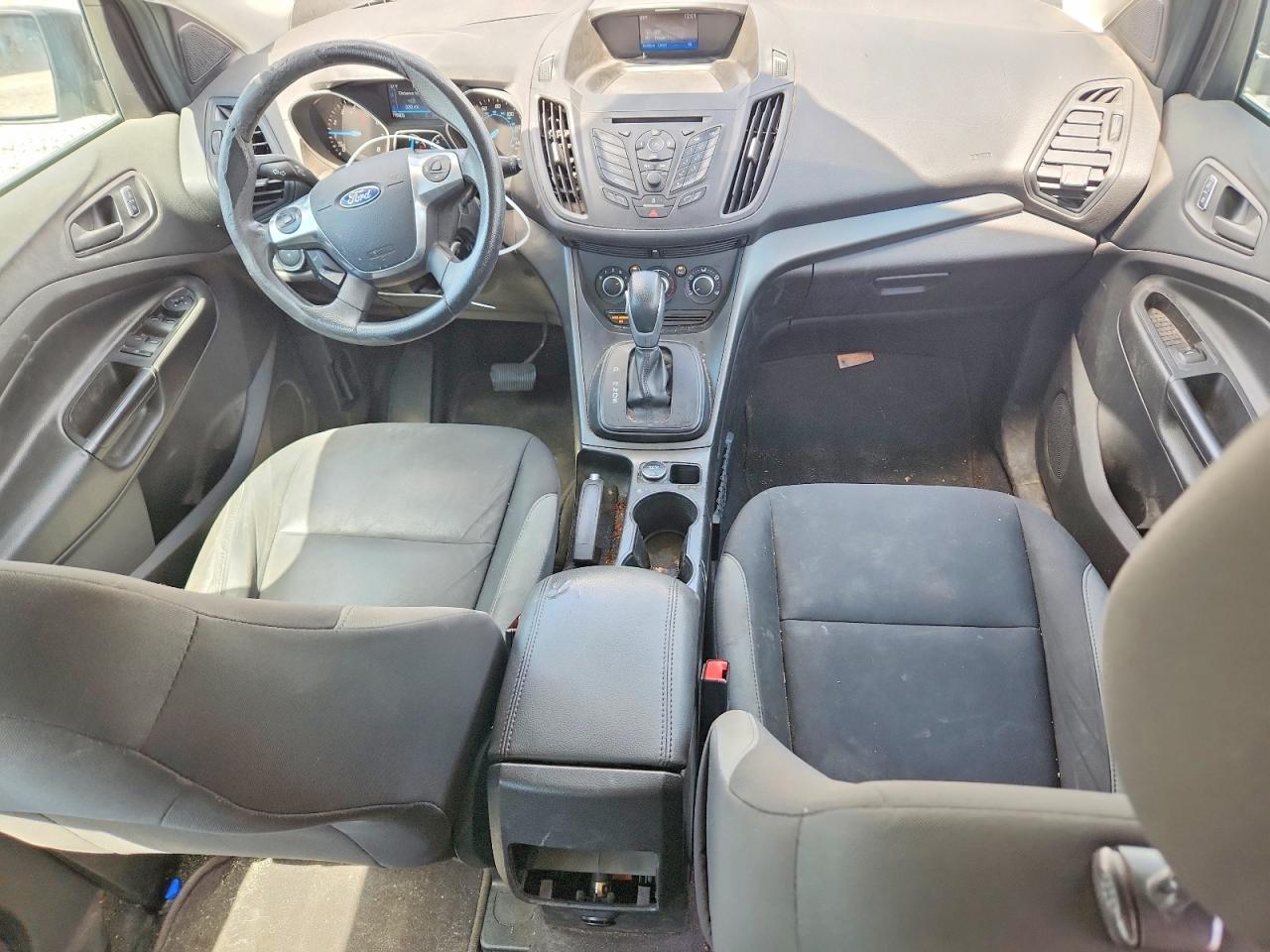 2016 FORD ESCAPE