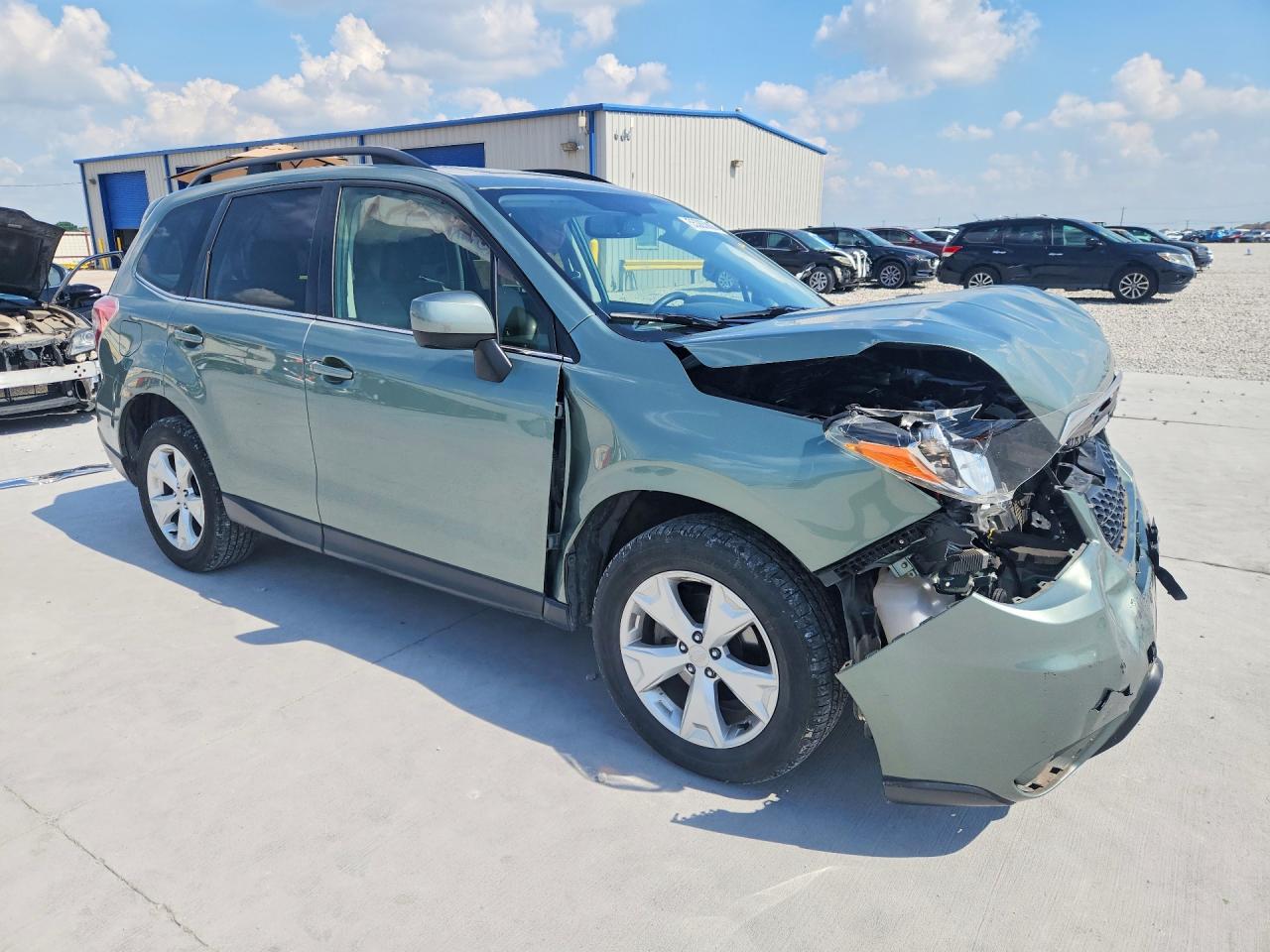 2016 SUBARU FORESTER