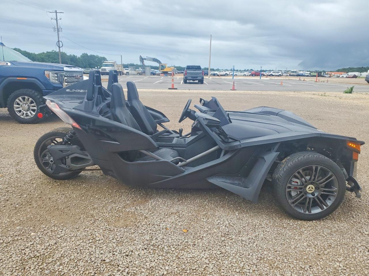 2017 POLARIS SLINGSHOT