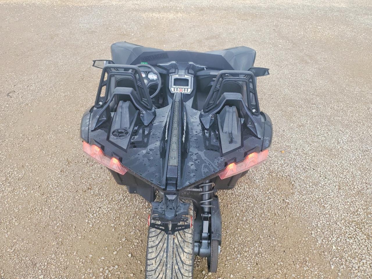 2017 POLARIS SLINGSHOT