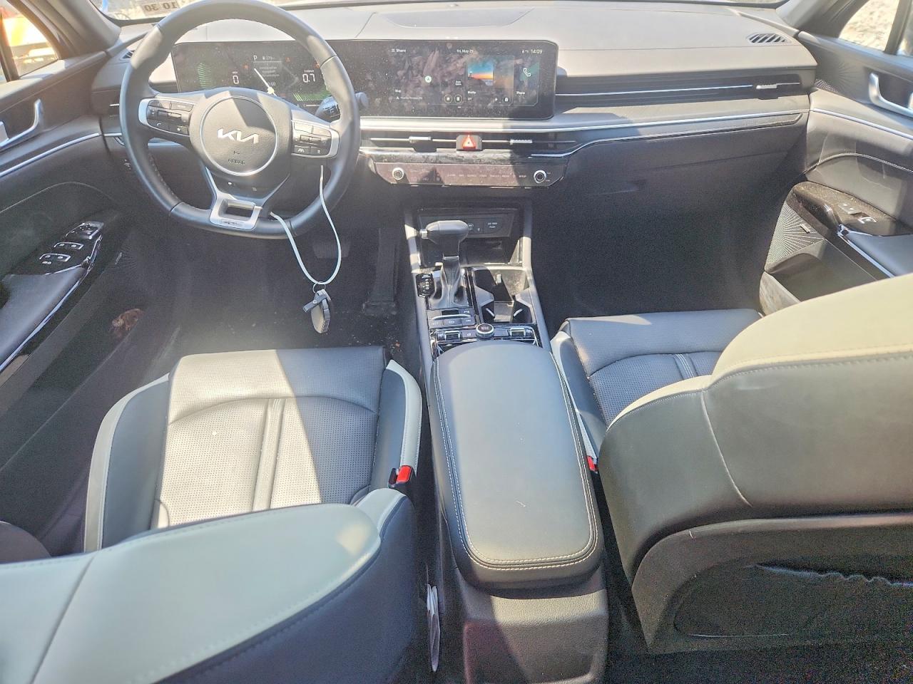 2025 KIA K5