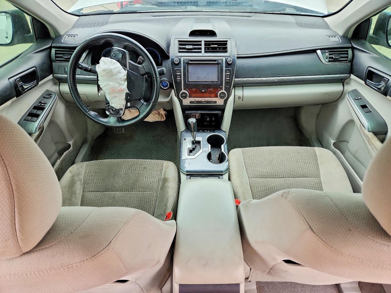 2012 TOYOTA CAMRY SOLA