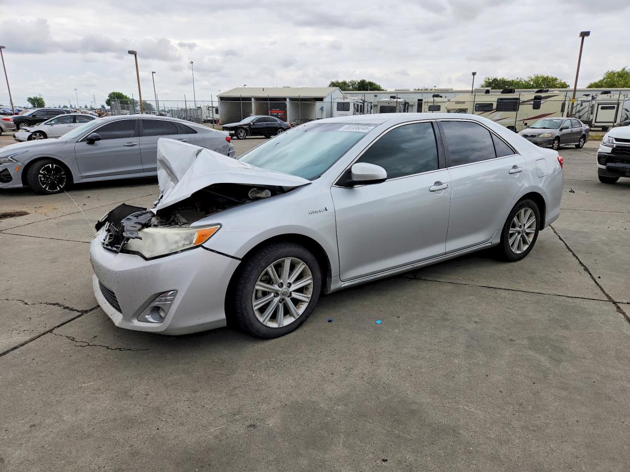 2012 TOYOTA CAMRY SOLA