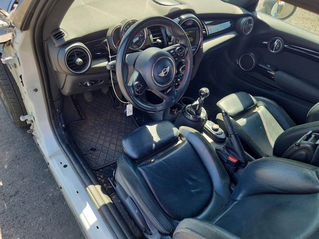 2014 MINI COOPER