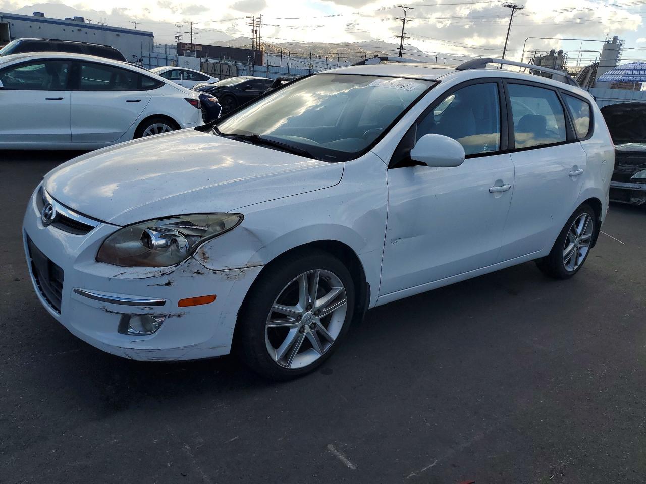 2011 HYUNDAI ELANTRA